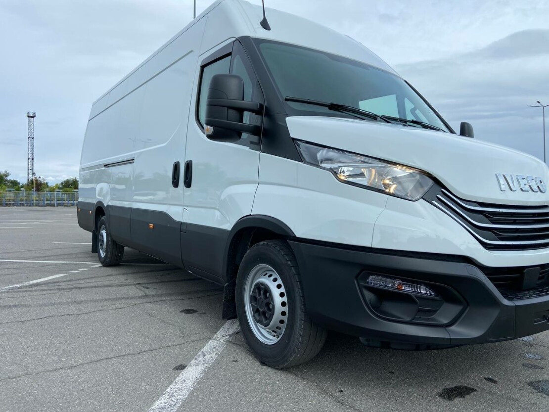 IVECO DAILY 35S18H Фото #2