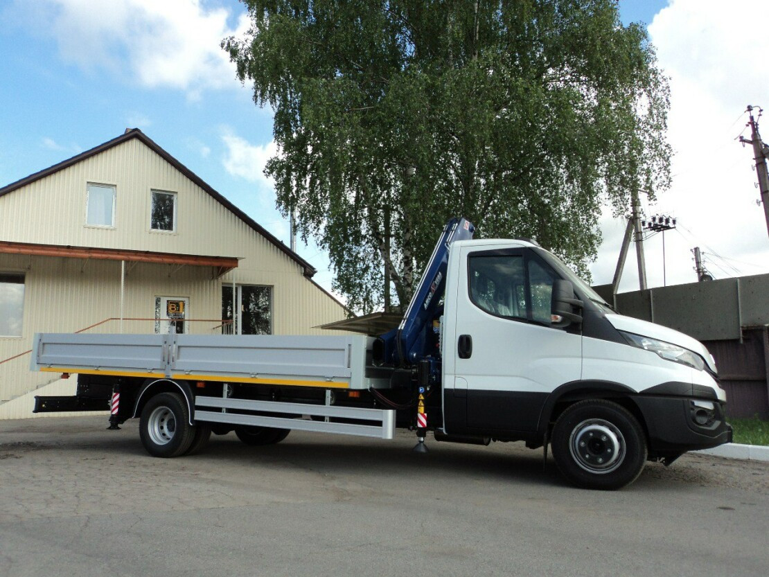 Кран-маніпулятор HIAB X-CL 8 B-2 на базі шасі Iveco Daily 70C16 Фото #3