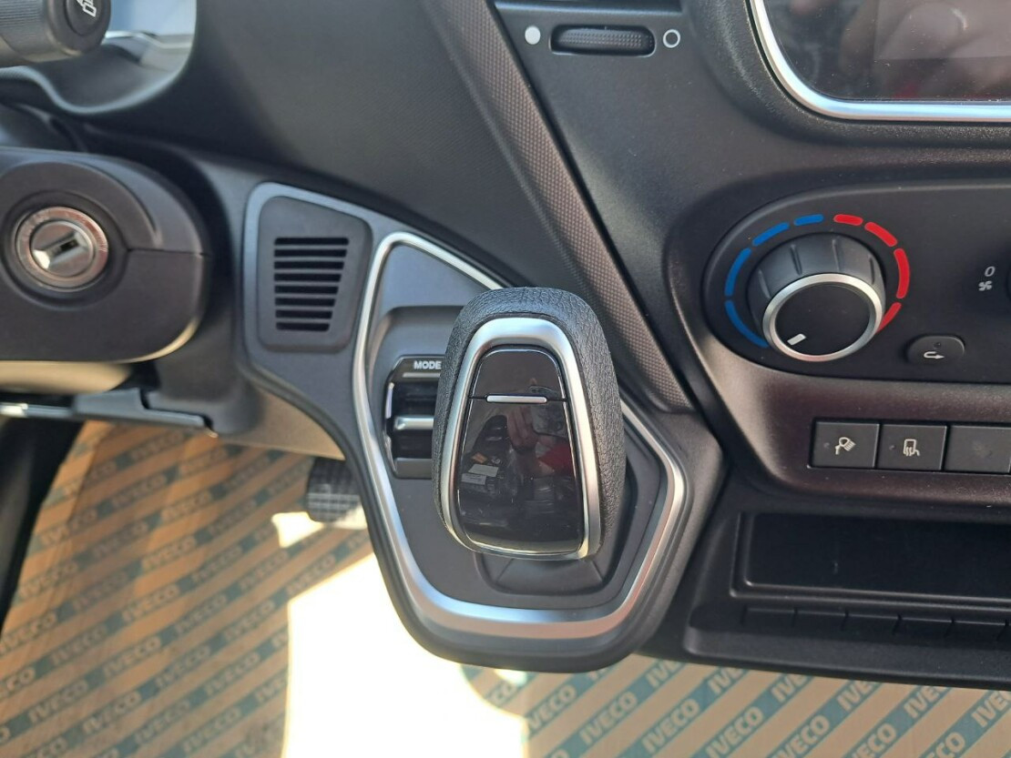 IVECO DAILY 35S16H3.0A8 V Фото #13