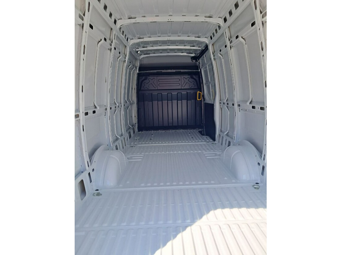 IVECO DAILY 35S16H3.0A8 V Фото #8