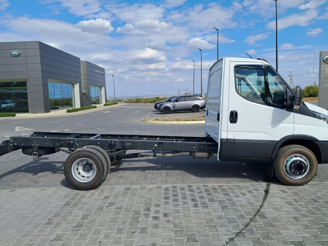 IVECO DAILY 70C18 Фото #4