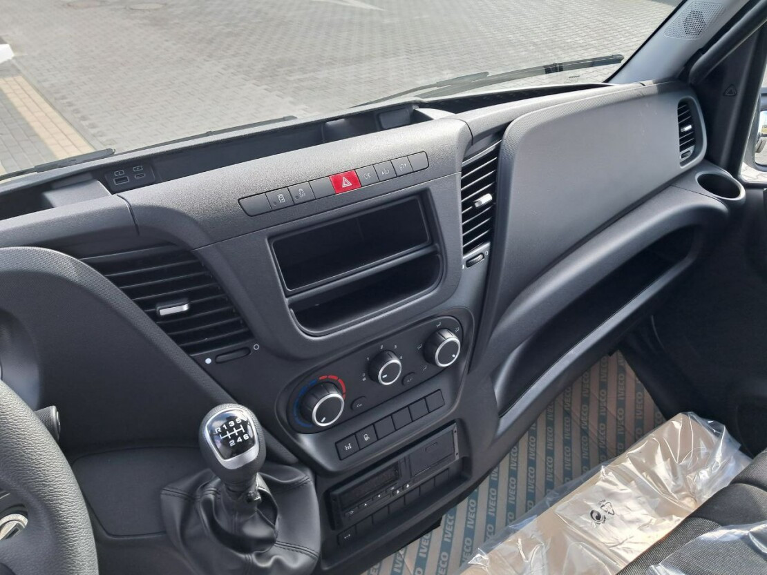 IVECO DAILY 70C18 Фото #12